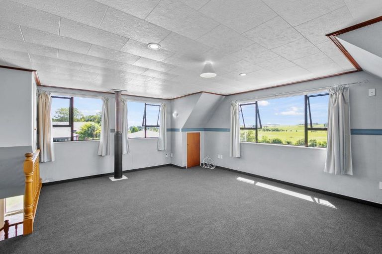 Photo of property in 2336 South Road, Okato, 4335