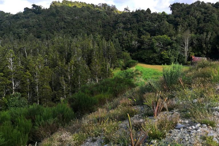 Photo of property in 1 Takutai Terrace, Ruatapu, 7883