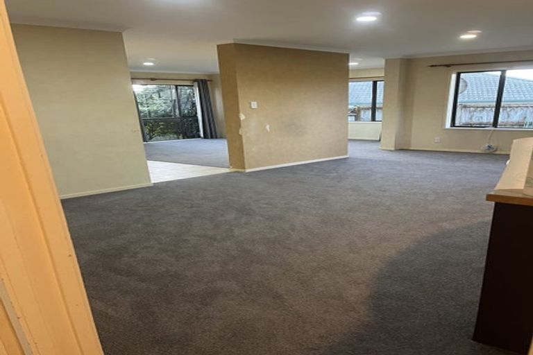 Photo of property in 271 Mahia Road, Weymouth, Auckland, 2103
