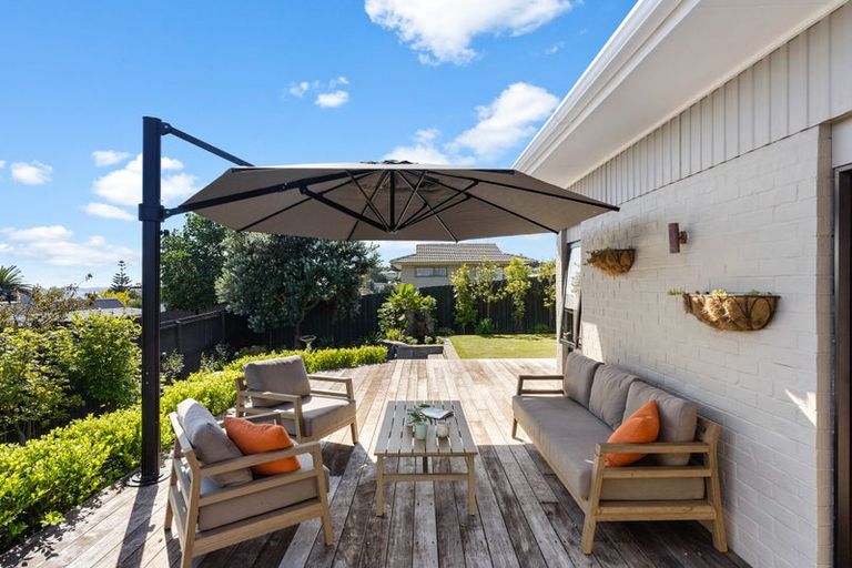 Photo of property in 60 John Gill Road, Shelly Park, Auckland, 2014