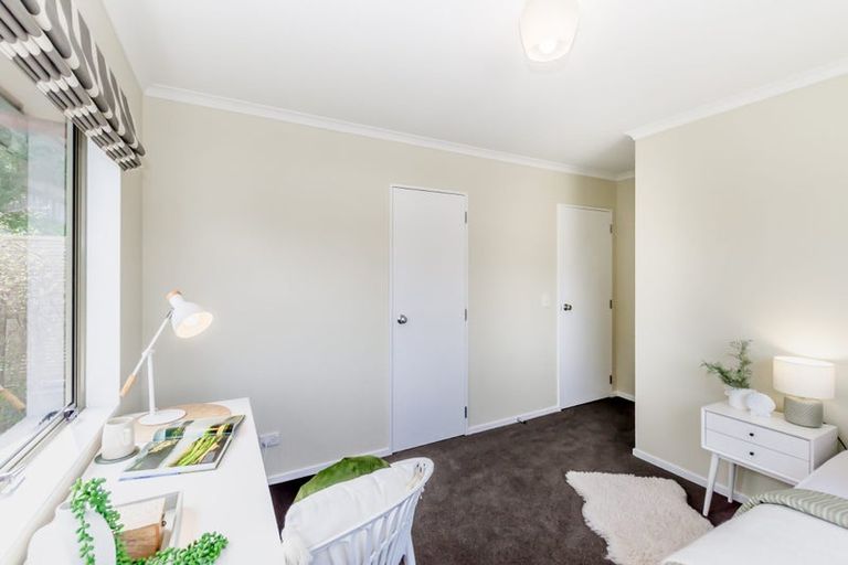 Photo of property in 23 Ashleigh Way, Waikanae Beach, Waikanae, 5036