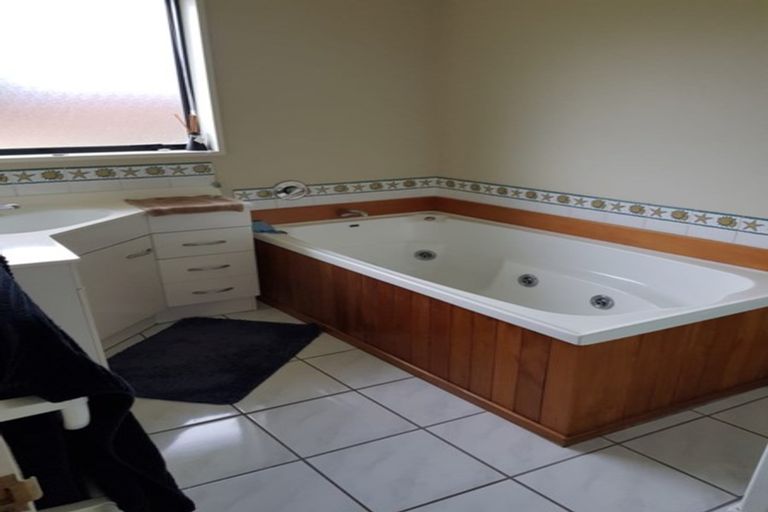 Photo of property in 35 Brigham Drive, Halswell, Christchurch, 8025