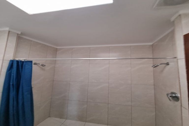 Photo of property in 9 Rangitane Street, Maupuia, Wellington, 6022