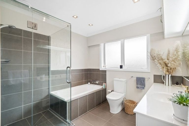 Photo of property in 29 Lynfield Avenue, Ilam, Christchurch, 8041