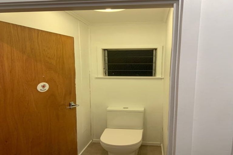 Photo of property in 1/55 Pakuranga Road, Pakuranga, Auckland, 2010