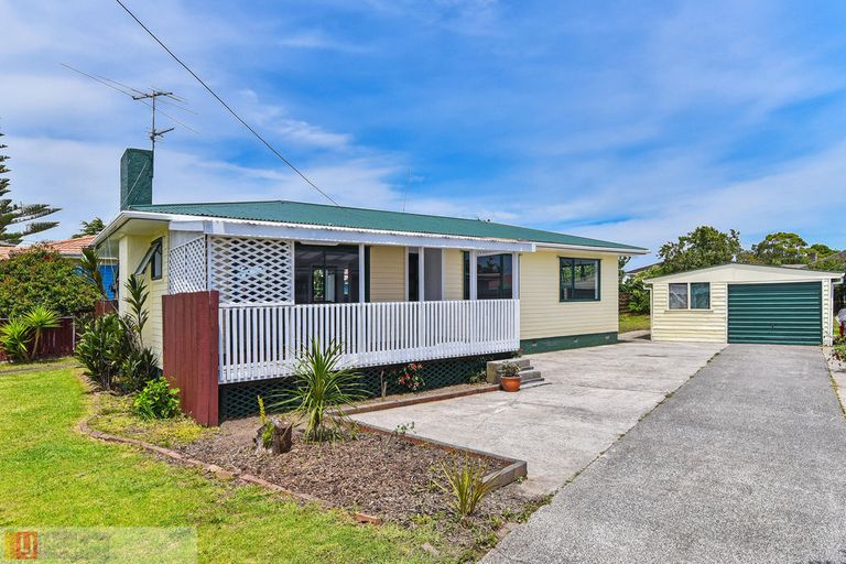 Photo of property in 31 Hokianga Street, Mangere East, Auckland, 2024