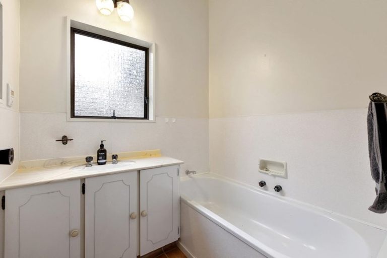 Photo of property in 48 Eaton Crescent, Matua, Tauranga, 3110