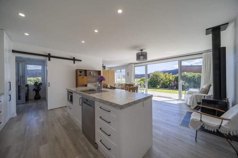 Photo of property in 37 Paton Place, Te Anau, 9600