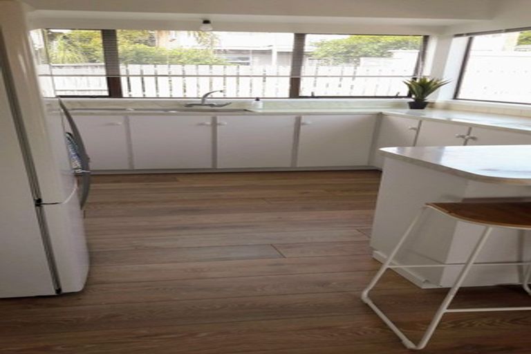 Photo of property in 22 Kawau View Road, Snells Beach, 0920