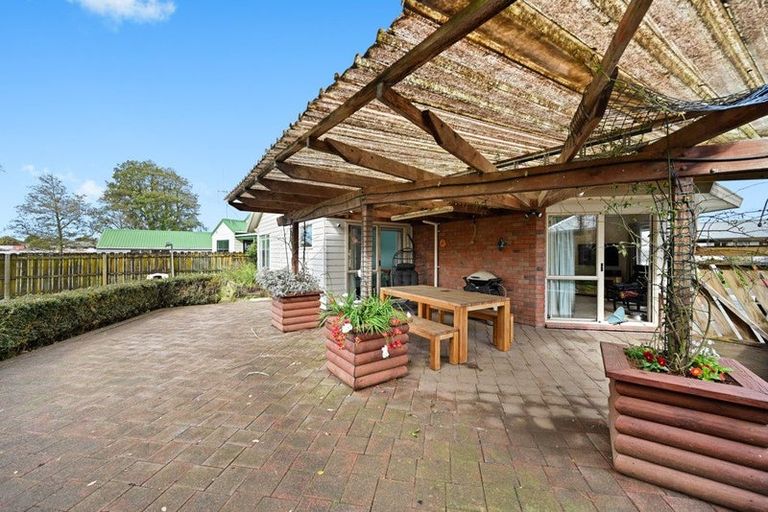 Photo of property in 14 Taksan Place, Pukete, Hamilton, 3200