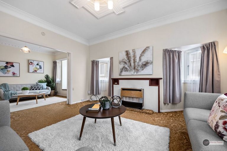 Photo of property in 3 Junction Street, Fairfield, Lower Hutt, 5011