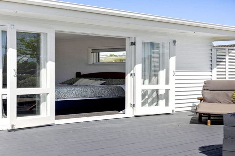 Photo of property in 52 Campbell Street, Leamington, Cambridge, 3432