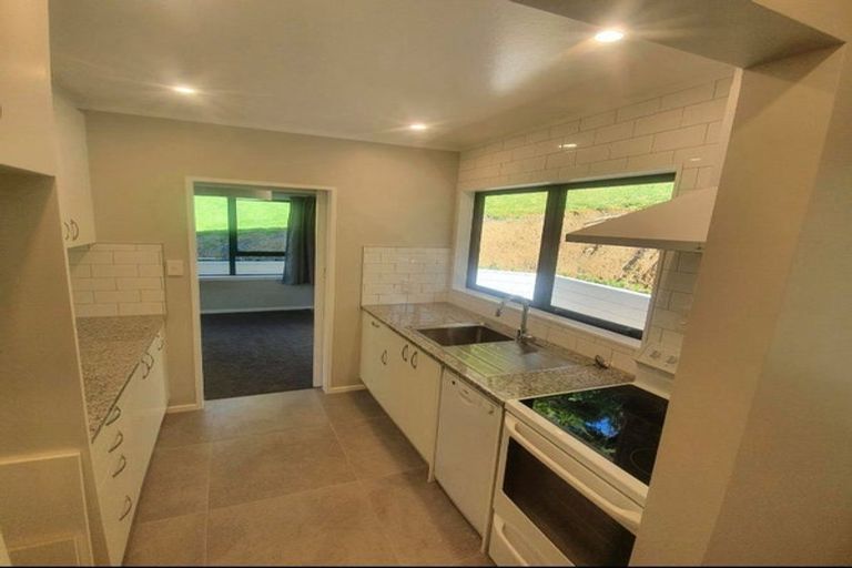 Photo of property in 31 Chamberlain Road, Karori, Wellington, 6012