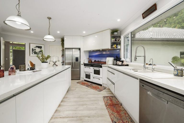 Photo of property in 66 Forest Road, Oruanui, Taupo, 3384