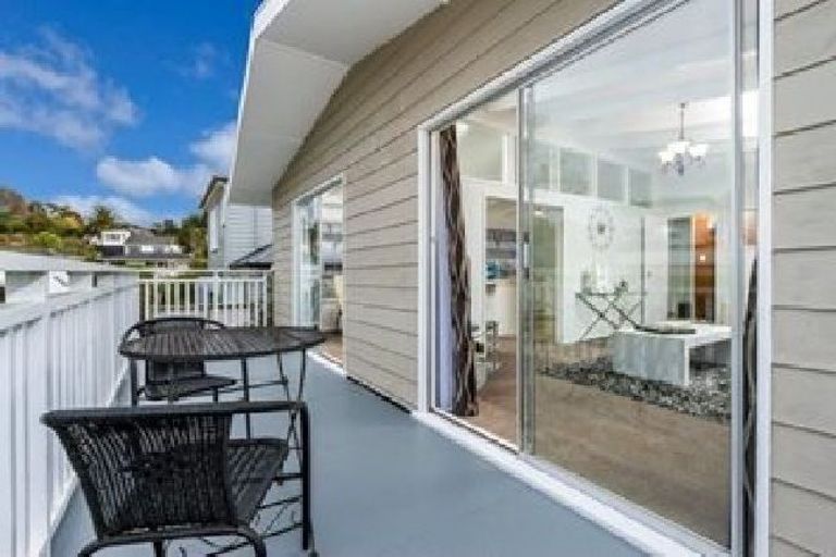 Photo of property in 292 Beach Road, Campbells Bay, Auckland, 0630