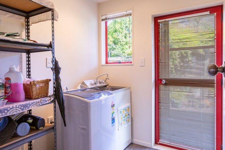 Photo of property in 6 Beedie Street, Dannevirke, 4930