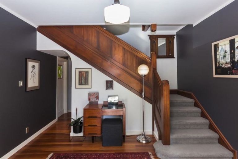 Photo of property in 9 Waiwetu Street, Fendalton, Christchurch, 8052