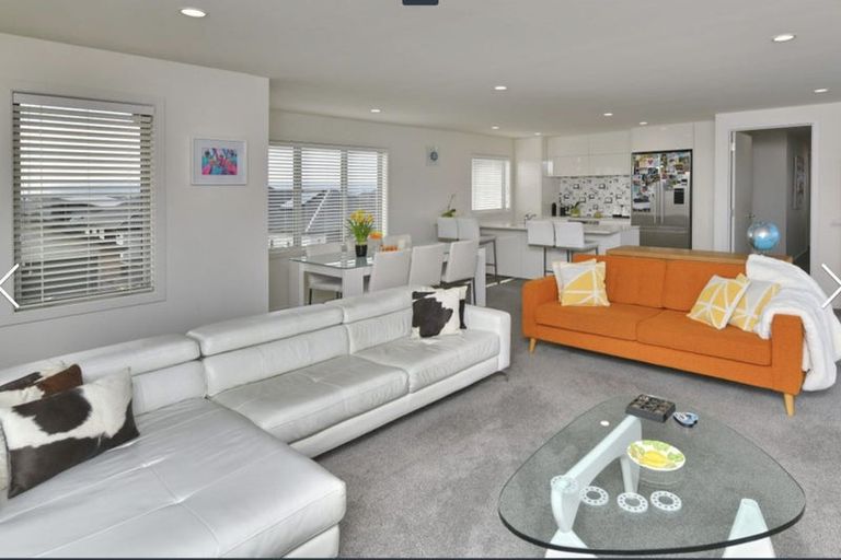 Photo of property in 15 Aroha Street, Pegasus, 7612