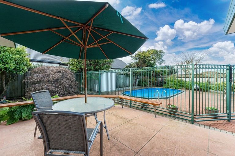 Photo of property in 30 Caversham Drive, Rototuna, Hamilton, 3210