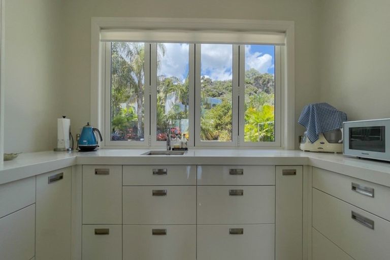 Photo of property in 11 Ngarimu Heights Row, Ngarimu Bay, Thames, 3575