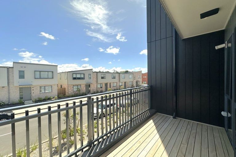 Photo of property in 71 Tahuhu Road, Mount Wellington, Auckland, 1062