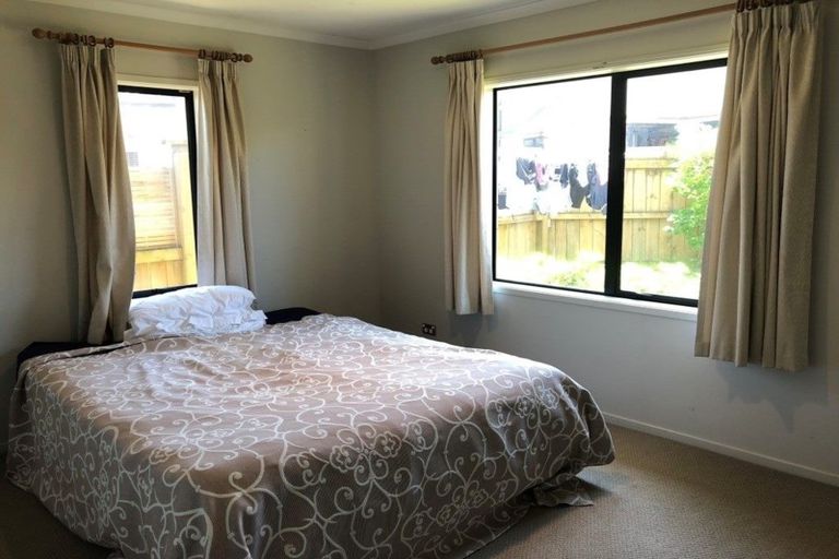 Photo of property in 22 Tuihana Drive, Papamoa Beach, Papamoa, 3118