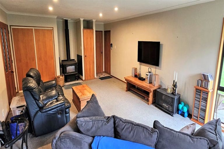 Photo of property in 15 Guys Road, Yaldhurst, Christchurch, 7676