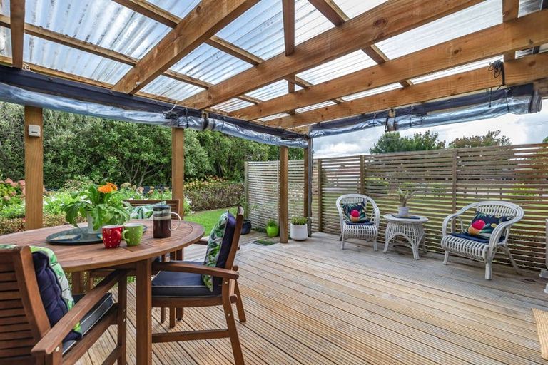 Photo of property in 1098 Queen Street East, Levin, 5571