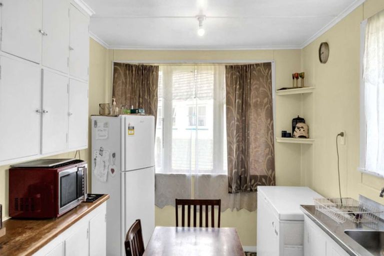 Photo of property in 2 Corkill Avenue, Wairoa, 4108