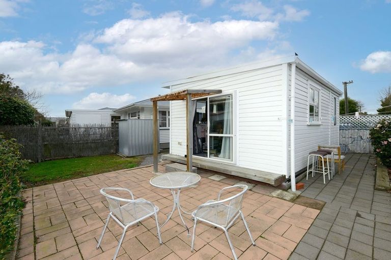 Photo of property in 21 Hanrahan Street, Upper Riccarton, Christchurch, 8041