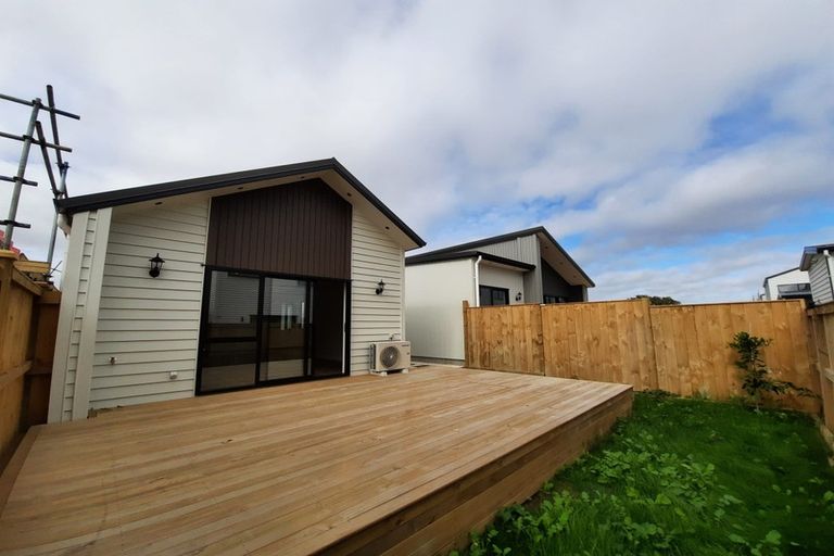 Photo of property in 11 Te Rauroha Street, Papakura, 2110