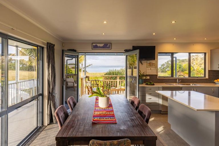 Photo of property in 3 Esplanade Road, Tahawai, Katikati, 3170