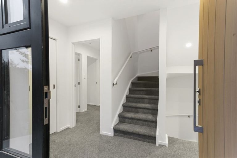 Photo of property in 4/15d Verran Road, Birkenhead, Auckland, 0626