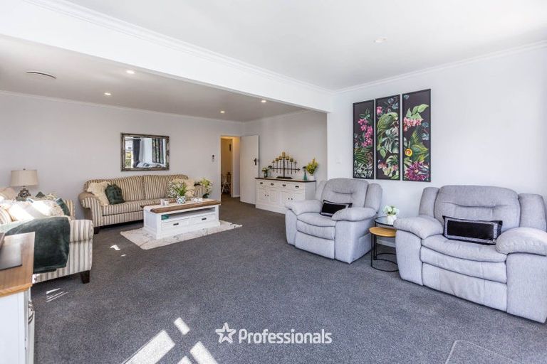 Photo of property in 13 Wood Street, Wallaceville, Upper Hutt, 5018