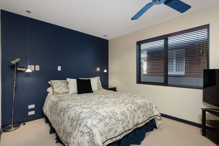 Photo of property in 2/39 The Mall, Mount Maunganui, 3116