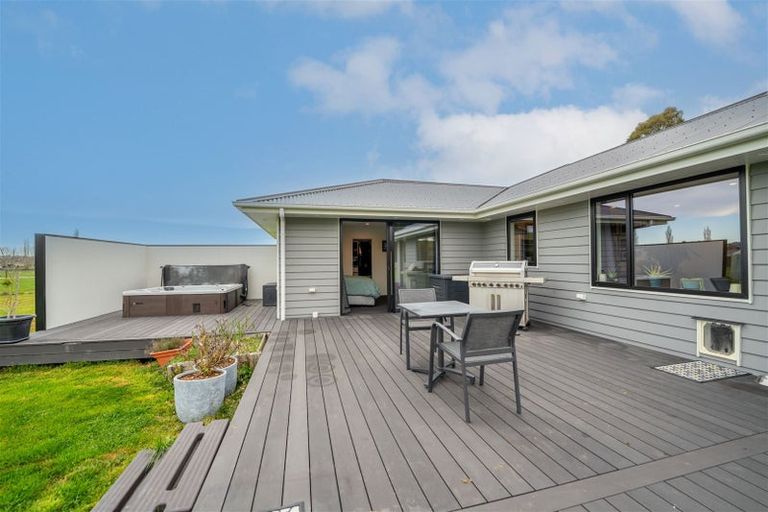 Photo of property in 84 Landsborough Road, Otipua Creek, Timaru, 7974