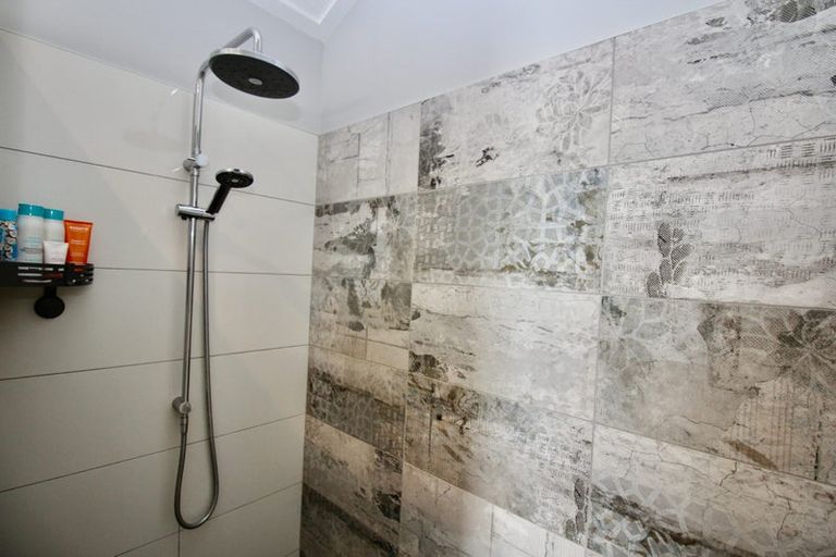 Photo of property in 4 Roseberry Place, Whitianga, 3510