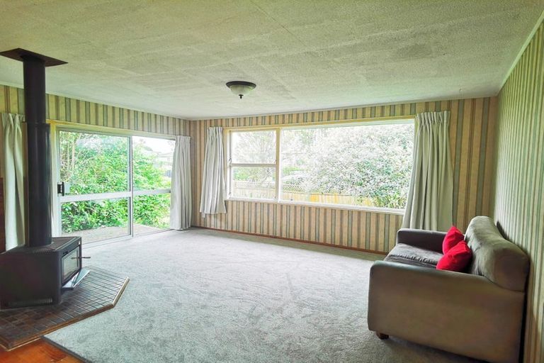 Photo of property in 60 Tatariki Street, Rosehill, Papakura, 2113