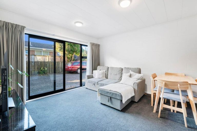 Photo of property in 4/767 Beach Road, Browns Bay, Auckland, 0630