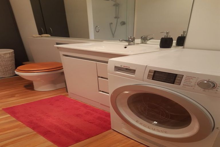 Photo of property in Columbia Apartments, 19/32 Cuba Street, Te Aro, Wellington, 6011