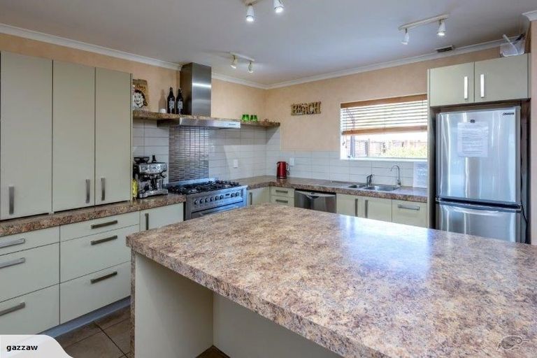 Photo of property in 3 Norna Grove, Waikawa Beach, Levin, 5573