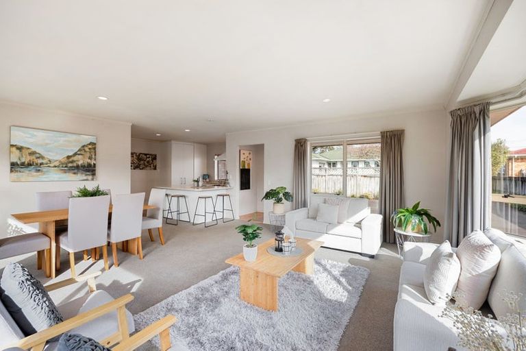 Photo of property in 30a Taylor Terrace, St Andrews, Hamilton, 3200