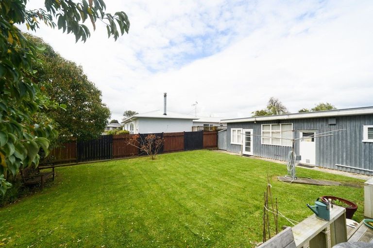 Photo of property in 2 Tern Place, Hokowhitu, Palmerston North, 4410