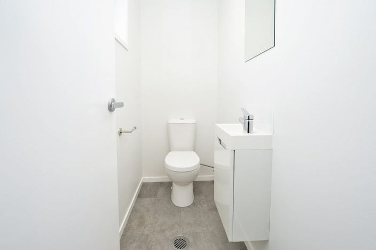 Photo of property in 16/10 Burrows Place, Frankton, Hamilton, 3204