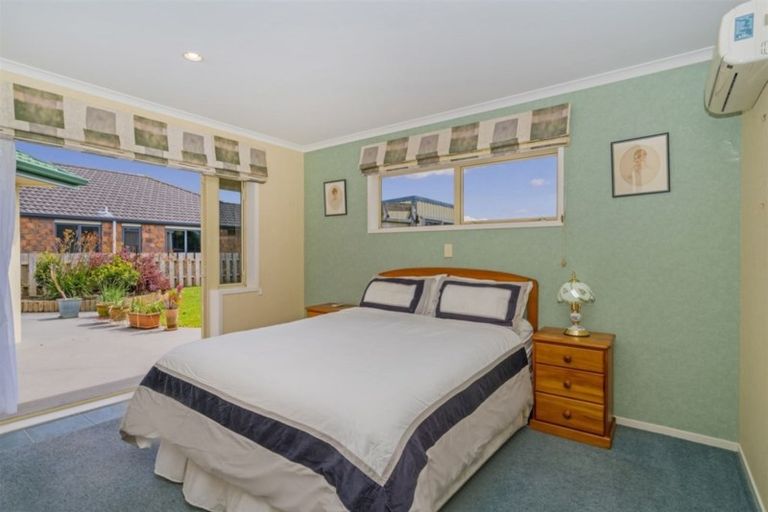 Photo of property in 4 Pelican Place, Whitianga, 3510