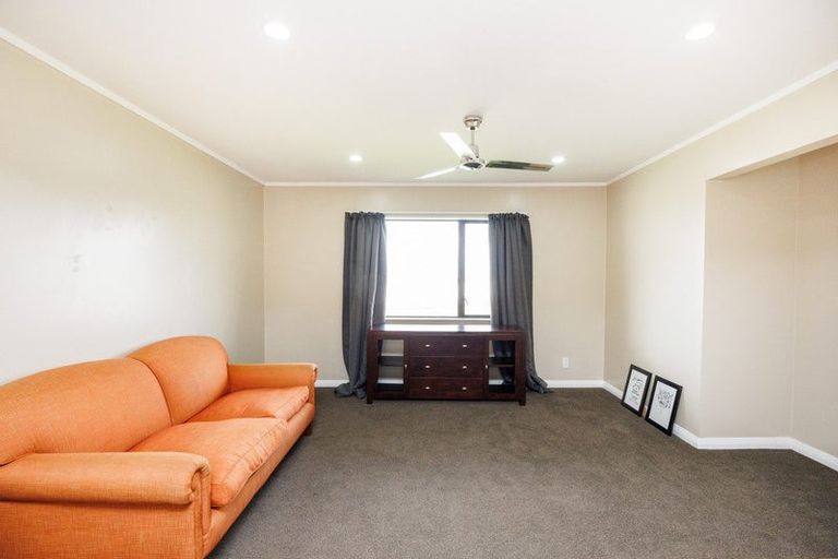 Photo of property in 12a Heatherlea Heights, Feilding, 4702