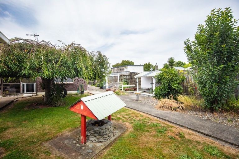 Photo of property in 3 Kebbell Avenue, Levin, 5510