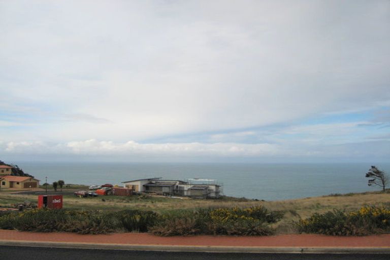 Photo of property in 37 Highgrove, Saint Clair, Dunedin, 9012