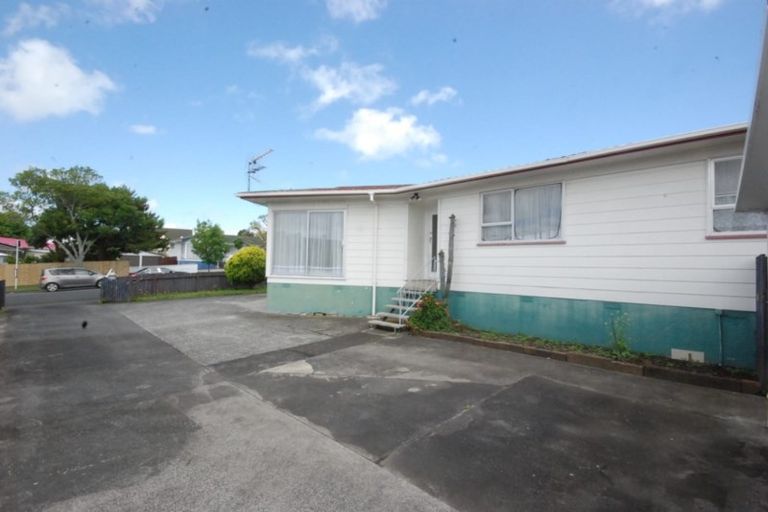Photo of property in 42 Diorella Drive, Clover Park, Auckland, 2019