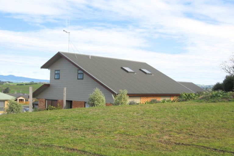 Photo of property in 80 Ayrshire Drive, Grandview Heights, Hamilton, 3200